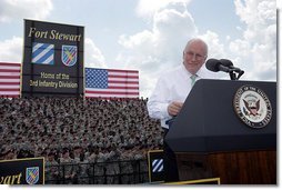 Vice President Dick Cheney delivers remarks, Friday, July 21, 2006, during a visit to Fort Stewart, Ga., home of the Army’s 3rd Infantry Division. The 3rd Infantry Division just returned from their second deployment to Iraq, where they helped lead the 2003 invasion and supported the Iraqis during the 2005 votes for the Iraqi Constitution and permanent government.  White House photo by David Bohrer