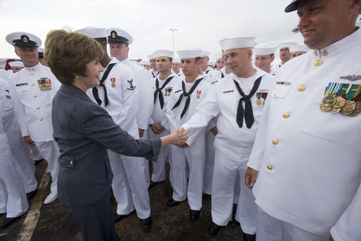 Mrs. Laura Bush shakes hands with sailors of the USS Texas Saturday, September 9, 2006, prior to touring the ship and participating in a Commissioning Ceremony in Galveston, Texas. White House photo by Shealah Craighead