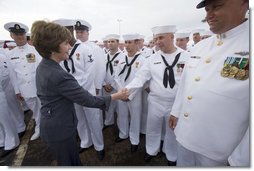 Mrs. Laura Bush shakes hands with sailors of the USS Texas Saturday, September 9, 2006, prior to touring the ship and participating in a Commissioning Ceremony in Galveston, Texas.  White House photo by Shealah Craighead