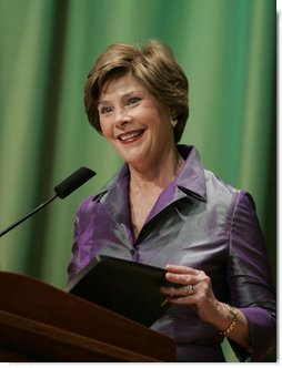 Mrs. Laura Bush welcomes guests to the 2006 National Book Festival Gala, an annual event of books and literature, Friday evening, Sept. 29, 2006 at the Library of Congress in Washington, D.C.  White House photo by Paul Morse