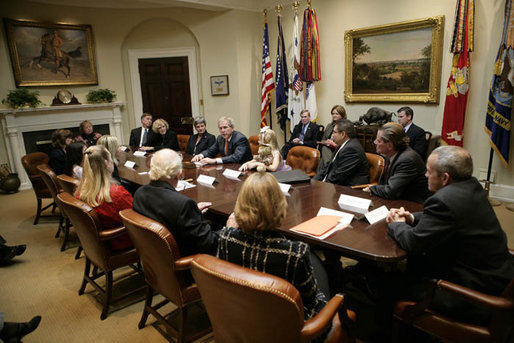 President George W. Bush meets with organizations that support the U.S. Military in Iraq and Afghanistan in the Roosevelt Room, Friday, October 20, 2006. White House photo by Eric Draper