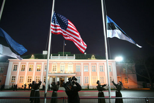 The American flag is raised outside the Kadriorg Palace in Tallinn, Estonia Tuesday morning, Nov. 28, 2006, during the arrival ceremony welcoming President George W. Bush. White House photo by Paul Morse