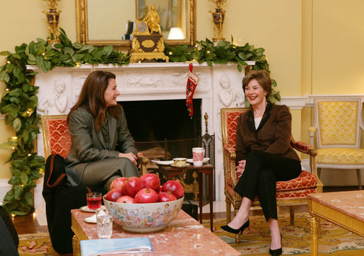 Mrs. Laura Bush and Mrs. Melinda Gates meet Thursday morning, Dec. 14, 2006, during a coffee hosted by Mrs. Bush at the White House, prior to their participation at the White House Summit on Malaria. White House photo by Shealah Craighead