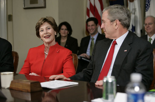 Mrs. Laura Bush speaks to executives from the food, beverage and entertainment industries about child fitness during a meeting Thursday, Feb. 1, 2007, in the Roosevelt Room of the White House. White House photo by Eric Draper
