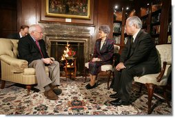 Vice President Dick Cheney meets with Mr. Shingeru Yokota and Mrs. Sakie Yokota, Thursday, Feb. 22, 2007, at the U.S. Ambassador's Residence in Tokyo. The Yokota's daughter, Megumi Yakota, was abducted by North Korean agents three decades ago and remains missing.  White House photo by David Bohrer