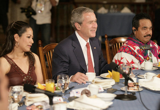 President George W. Bush participants in a breakfast meeting with Training, Internships and Scholarships (TIES) recipients Wednesday, March 14, 2007, in Merida, Mexico. White House photo by Eric Draper