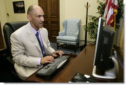 Tony Dungy, head coach of the 2007 Super Bowl Champion Indianapolis Colts, answered questions on 