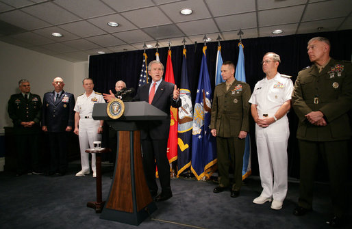 President George W. Bush responds to a reporter’s question following his meeting with Secretary of Defense Robert Gates and members of the Joint Chiefs of Staff Thursday, May 10, 2007, at the Pentagon in Arlington,Va. From left are: U.S. Army Chief of Staff Gen. George Casey; Air Force Chief of Staff Gen. Michael Moseley; Joint Chiefs Vice Chairman Navy Adm. Edmund Giambastiani; U.S. Defense Secretary Robert Gates; Joint Chiefs Chairman Gen. Peter Pace; Chief of Naval Operations Adm. Michael Mullen and Marine Corps Commandant Gen. James Conway. White House photo by Eric Draper