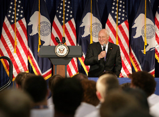 Vice President Dick Cheney addresses high school students learning about government and the political process at the Wyoming Boys' State Conference, Sunday, June 3, 2007, in Douglas, Wyo. White House photo by David Bohrer