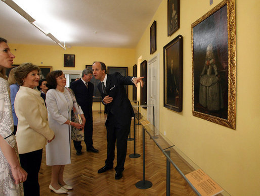 Mrs. Laura Bush and Mrs. Livia Klausova, First Lady of Czech Republic, are led on a tour of the newly renovated Lobkowicz Palace by Prince William Lobkowics Tuesday, June 5, 2007, at Prague Castle in Prague, Czech Republic. White House photo by Shealah Craighead