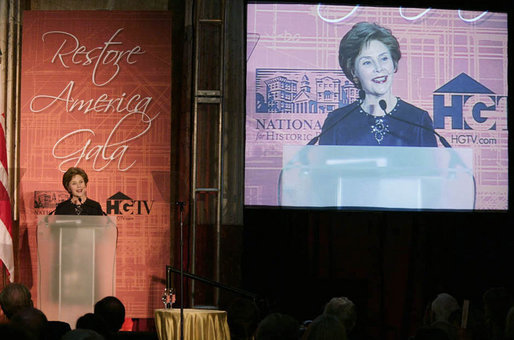 Mrs. Laura Bush addresses guests Tuesday evening, June 12, 2007, at the National Trust for Historic Preservation Gala in Washington, D.C., highlighting the importance of the saving historic places across the nation and honoring the efforts of the National Trust for Historic Preservation to preserve the nation's historical treasures. Mrs. Bush was honored with an award for her sustained commitment and contributions to the preservation of America's heritage. White House photo by Shealah Craighead