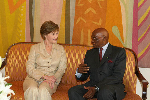 Mrs. Laura Bush meets with President Abdoulaye Wade of Senegal Tuesday, June 26, 2007, in Dakar, Senegal, during her first stop on a five-day trip to Africa. White House photo by Shealah Craighead