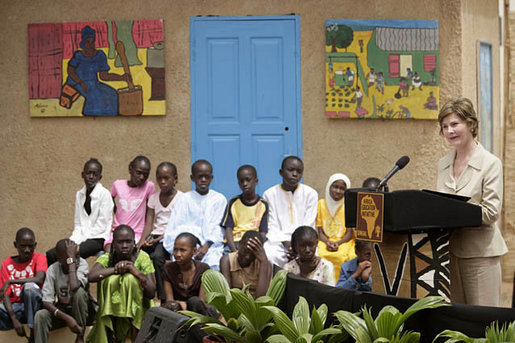 Mrs. Laura Bush delivers remarks at Grand Medine Primary School Tuesday, June 26, 2007, in Dakar, Senegal. During her visit, Mrs. Bush announced that 805,000 books were donated to Senegal this summer through President Bush's Africa Education Initiative. White House photo by Shealah Craighead