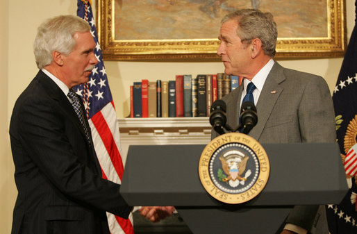 President George W. Bush shakes hands with former North Dakota Gov. Edward Schafer, his nominee for Secretary of Agriculture, during an afternoon announcement Wednesday, Oct. 31, 2007, in the Roosevelt Room of the White House. White House photo by Chris Greenberg