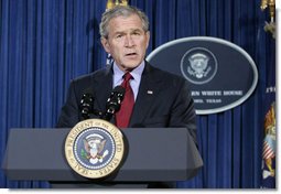 President George W. Bush speaks to the nation from the Bush Ranch in Crawford, Texas, Thursday, Dec. 27, 2007, in response to the assassination of Benazir Bhutto, former Prime Minister of Pakistan. White House photo by Chris Greenberg