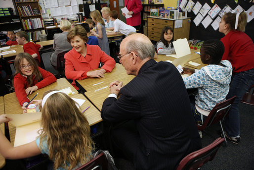 Mrs. Laura Bush, joined by Kansas U.S. Senator Pat Roberts, visits with students Tuesday, March 25, 2008, at the Rolling Ridge Elementary School in Olathe, Kansas. Mrs. Bush honored the school and students for their exceptional volunteer work. White House photo by Shealah Craighead