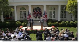 President George W. Bush and Prime Minister Gordon Brown hold their joint press availability Thursday, April 17, 2008, in the Rose Garden of the White House. White House photo by Noah Rabinowitz