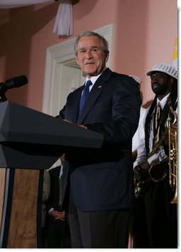 President George W. Bush addresses his remarks at the U.S. Chamber of Commerce reception Monday evening, April 21, 2008, prior to attending the 2008 North American Leaders’ Summit dinner in New Orleans. White House photo by Joyce N. Boghosian