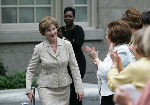 Mrs. Laura Bush is applauded following her address at a Smithsonian Institution luncheon Tuesday, May 27, 2008 in Washington, D.C., where Mrs. Bush was honored for her contributions to the arts in America. White House photo by Shealah Craighead