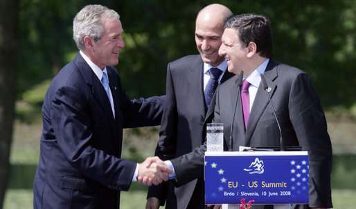 President George W Bush shakes hands with Janez Jansa, Prime Minister of Slovenia, and Jose Manuel Barroso, President of the European Commission, following the United States - European Union Meeting Tuesday, June 10, 2008, at Brdo Castle in Kranj, Slovenia. White House photo by Chris Greenberg