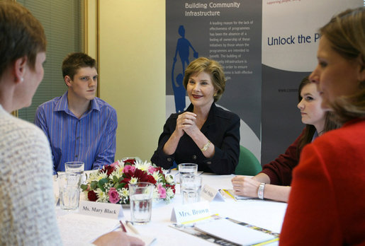 Mrs. Laura Bush meets Monday, June 16, 2008, with key members of the Community Foundation for Northern Ireland's Youthbank Program in Belfast. White House photo by Shealah Craighead