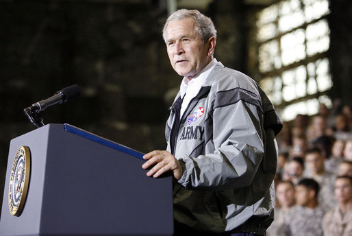 President George W. Bush delivers his remarks to U.S. Army military personnel stationed at the U.S. Army Garrison-Yongsan Wednesday, August 6, 2008, in Seoul, South Korea. White House photo by Eric Draper