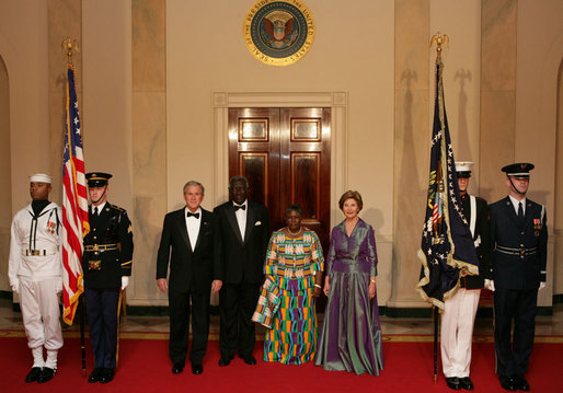President And Laura Bush Welcome Ghana'S President John Agyekum Kufuor And  His Wife For A State Dinner In Their Honor. Sept. 15 2008. History - Item #  VAREVCHISL028EC297 - Posterazzi