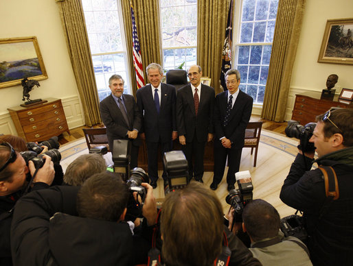 President George W. Bush poses for a photo with Nobel Prize winners Monday, Nov. 24, 2008, in the Oval Office. Joining President Bush from left are, Dr. Paul Krugman, Economics Prize Laureate; Dr. Martin Chalfie, Chemistry Prize Laureate; and Dr. Roger Tsien, Chemistry Prize Laureate. White House photo by Eric Draper