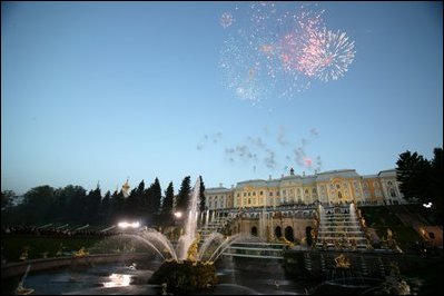  Fireworks explode over Peterhof Palace in St. Petersburg, Russia May 31, 2003 as part of St. Petersburg's 300th anniversary celebration which the President and Mrs. Laura Bush took part in.