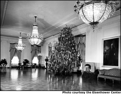 President Eisenhower Christmas tree photo. Courtesy the Eisenhower Center.