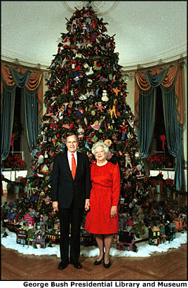 President Bush family photo. Courtesy the George Bush Presidential Library and Museum.