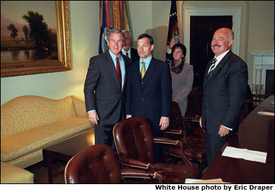 President Bush welcomes Prime Minister Viktor Orban of Hungary to the White House. White House photo by Eric Draper