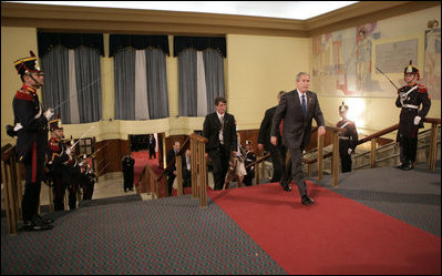 President George W. Bush arrives Friday, Nov. 4, 2005, at the Hermitage Hotel in Mar del Plata for the opening session of the 2005 Summit of the Americas.