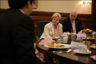 Lynne Cheney, wife of Vice President Dick Cheney, directs a question during a discussion with young Kazakhstan leaders, Saturday, May 6, 2006, in Astana, Kazakhstan. The Vice President and Mrs. Cheney met with the youth to encourage people-to-people ties between the US and Kazakhstan. 