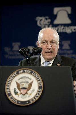 Vice President Dick Cheney delivers remarks to the Heritage Foundation's Annual Leadership Conference Friday, April 13, 2007, in Chicago. During his speech to the members of the conservative research and educational institue, the Vice President addressed the global war on terror and assessed the direction taken during the first 100 days of the newly Democratic controlled Congress.