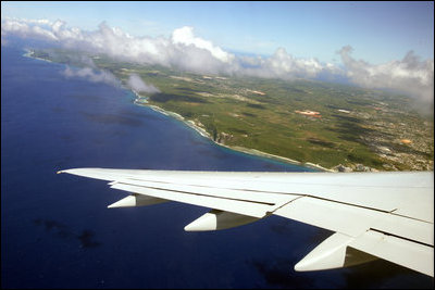 Air Force Two approaches for a landing, Feb. 22, 2007, in Guam, where Vice President Dick Cheney made an address to troops at Andersen Air Force Base. White House photo by David Bohrer
