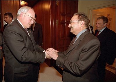 Prime Minister Bulent Ecevit of Turkey welcomes Vice President Dick Cheney to a working dinner in Ankara, Turkey, March 19, 2002.